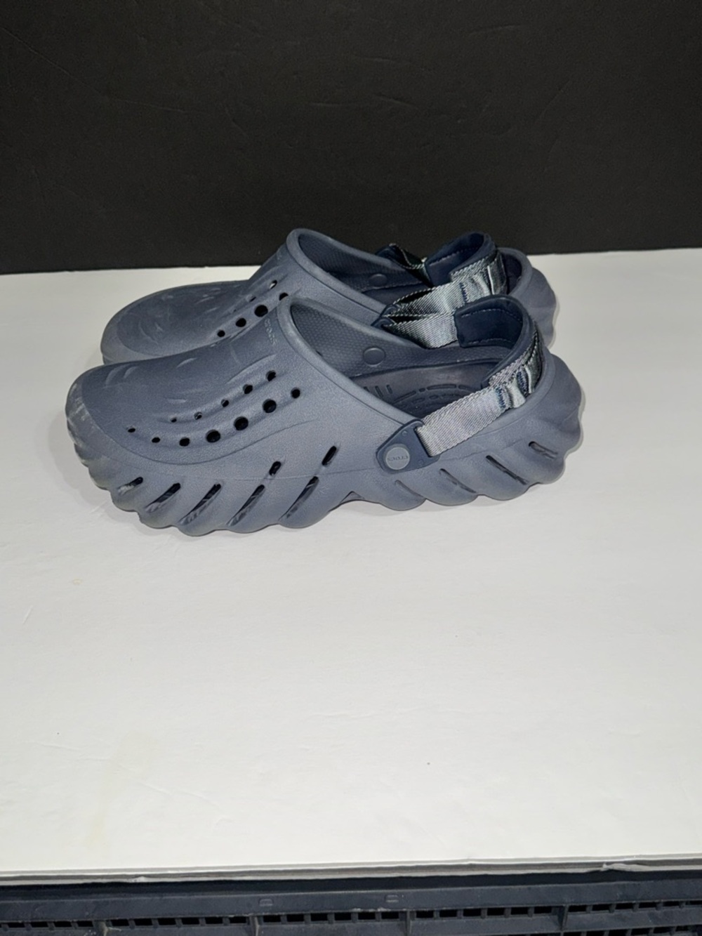 Crocs Unisex I Echo Clog I Slip-On I Powdered Blue